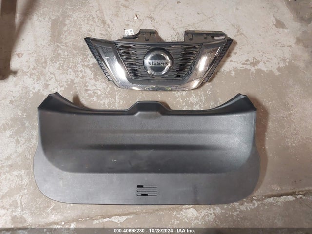 Nissan ROGUE S 2018 KNMAT2MV6JP607686 Image 18