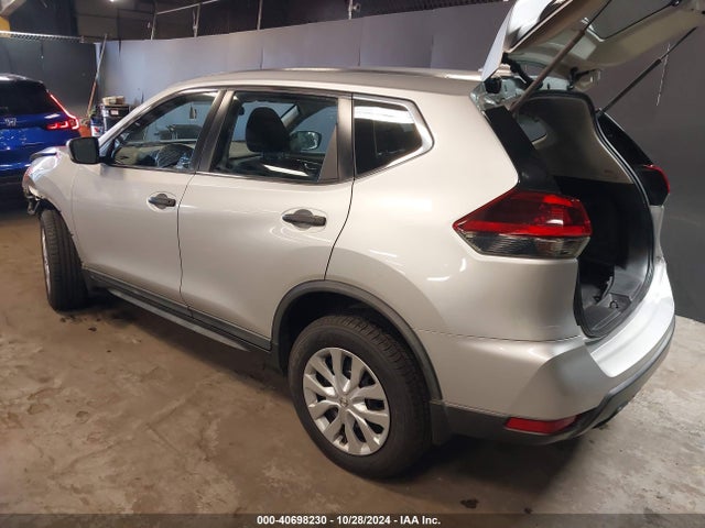 Nissan ROGUE S 2018 KNMAT2MV6JP607686 Image 3