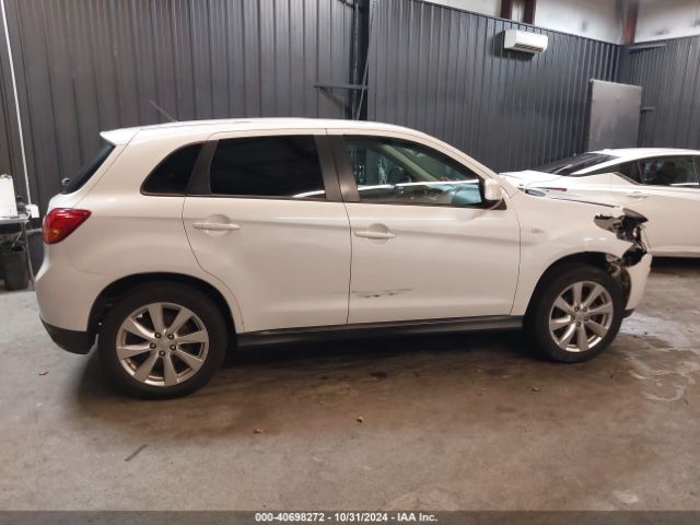 4A4AR3AU2FE009476 Mitsubishi Outlander Sport Es