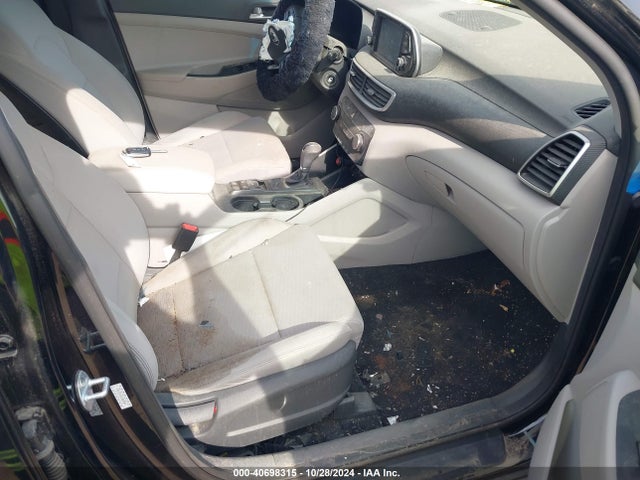 2019 HYUNDAI TUCSON KM8J2CA41KU863964 Photo 4