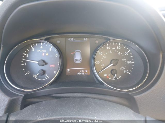JN1BJ1CP5HW030885 Nissan Rogue Sport S