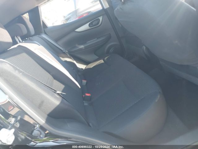JN1BJ1CP5HW030885 Nissan Rogue Sport S