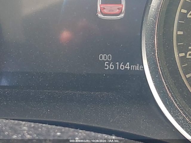 4T1F11AK2LU916667 Toyota CAMRY XLE