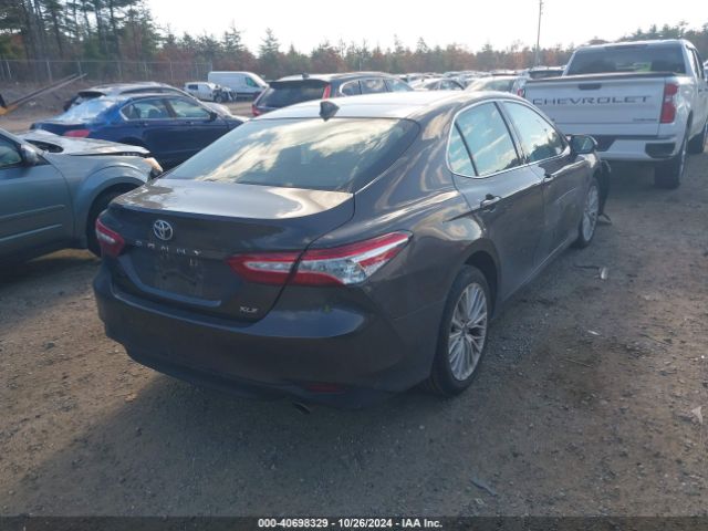 4T1F11AK2LU916667 Toyota CAMRY XLE