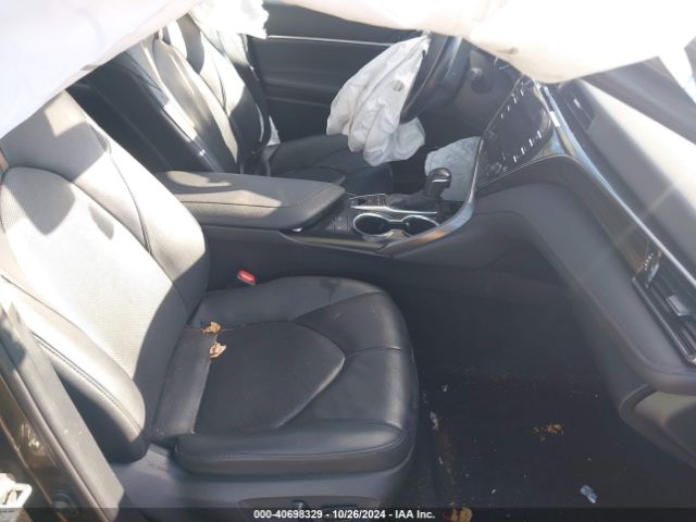 4T1F11AK2LU916667 Toyota CAMRY XLE