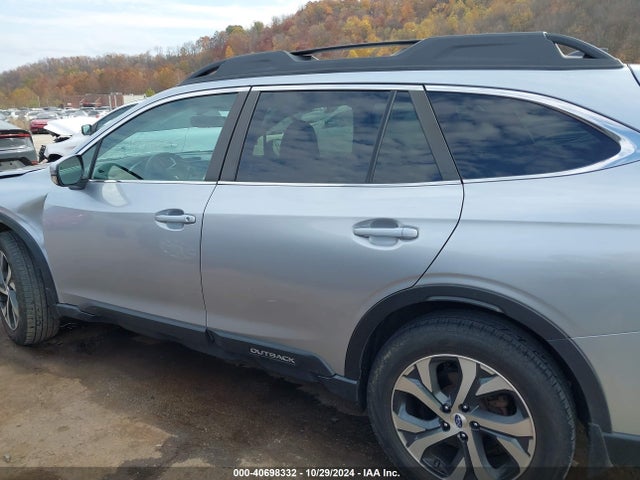 4S4BTANC3L3225021 Subaru Outback Limited