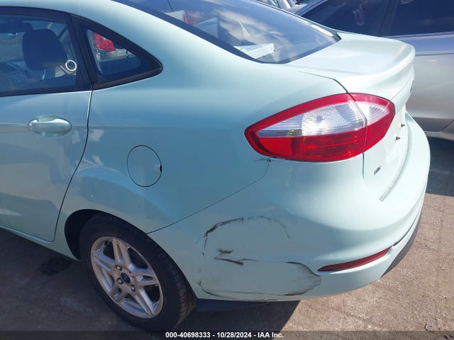 Ford FIESTA SE 2017 3FADP4BJXHM142462 Image 6