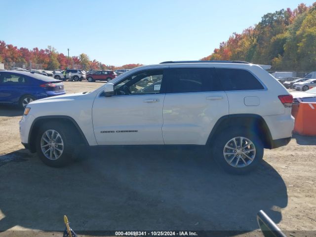 1C4RJFAG5MC650367 Jeep Grand Cherokee Laredo E 4x4