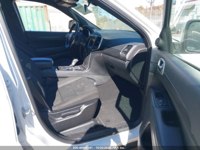 1C4RJFAG5MC650367 Jeep Grand Cherokee Laredo E 4x4