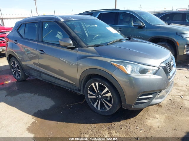 Nissan KICKS SV 2019 3N1CP5CU4KL539699 Image 1