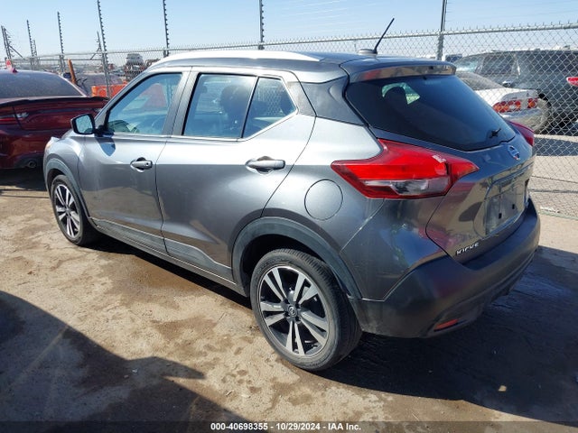 Nissan KICKS SV 2019 3N1CP5CU4KL539699 Image 3