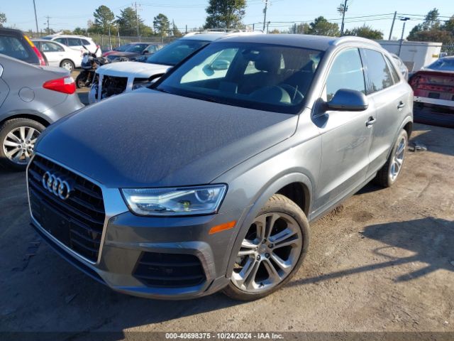 WA1JCCFS2HR017700 Audi Q3 2.0t Premium