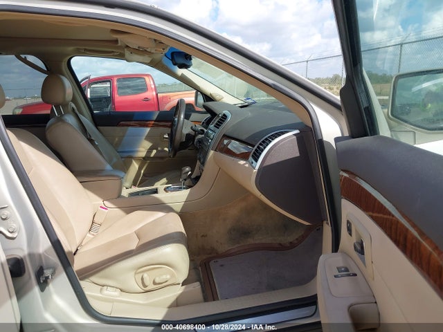 2008 CADILLAC SRX 1GYEE637980207446 Photo 4