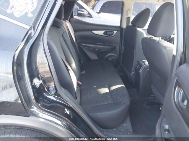 JN1BJ1CP0KW525423 Nissan Rogue Sport S