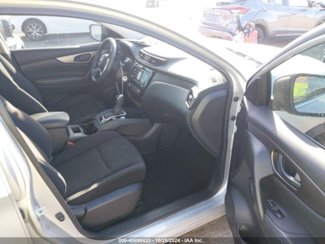 JN1BJ1CP5JW103291 Nissan Rogue Sport S