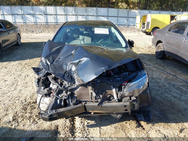 Toyota COROLLA LE 2019 2T1BURHE5KC214248 Image 13