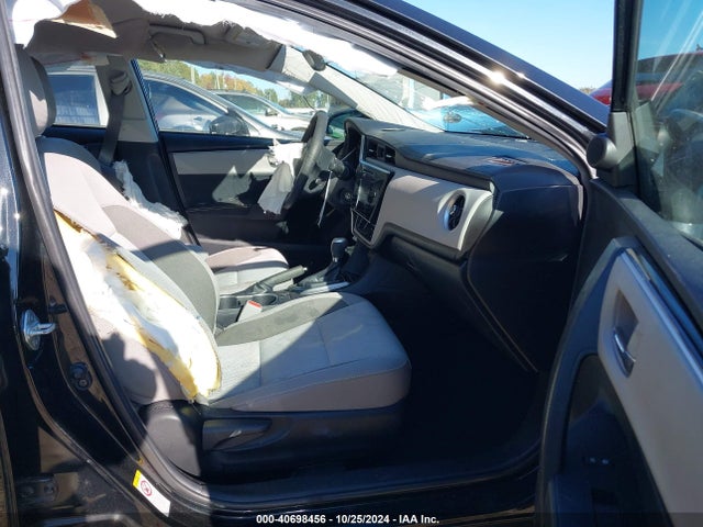 Toyota COROLLA LE 2019 2T1BURHE5KC214248 Image 5