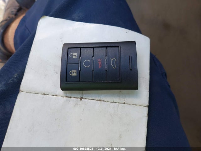 2008 CADILLAC CTS 1G6DM577180110026 Photo 10