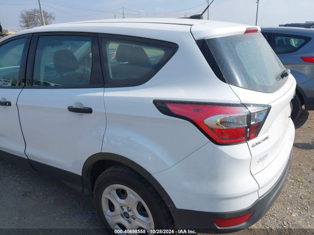 Ford ESCAPE S 2017 1FMCU0F77HUB64898 Image 20