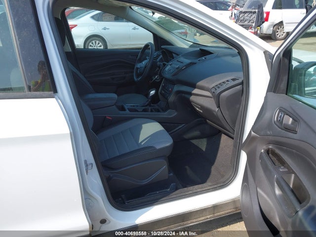 Ford ESCAPE S 2017 1FMCU0F77HUB64898 Image 5