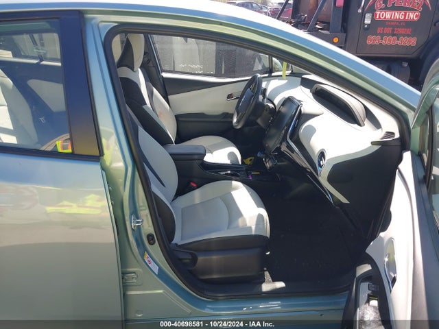JTDKAMFUXN3171609 Toyota Prius Limited