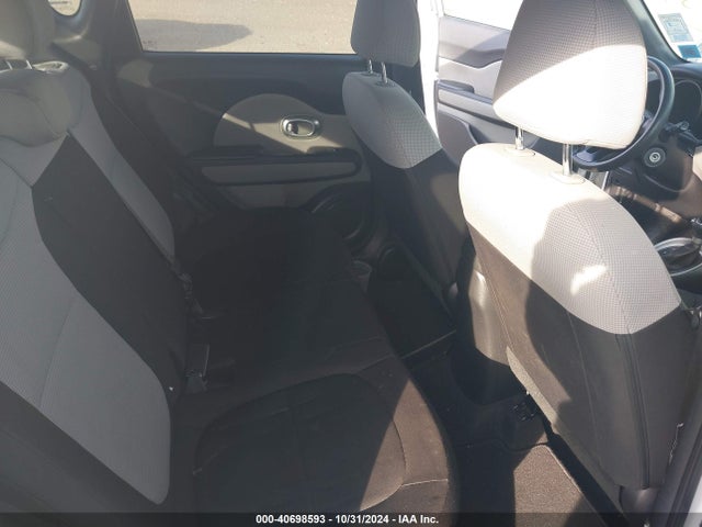KIA Soul 2018 KNDJN2A21J7890292 Image 8