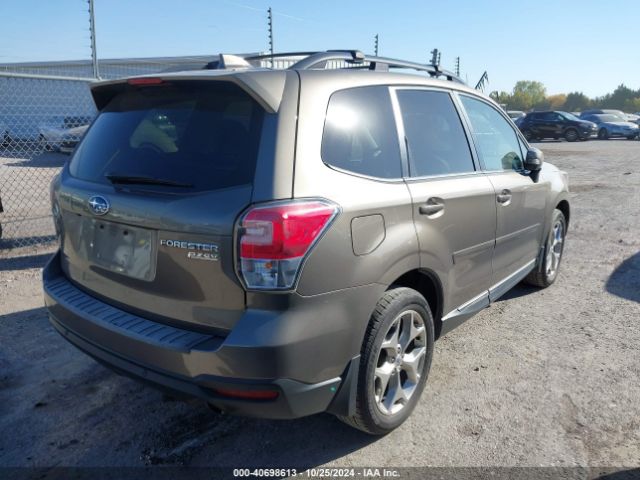 JF2SJAWCXHH565609 Subaru Forester 2.5i Touring