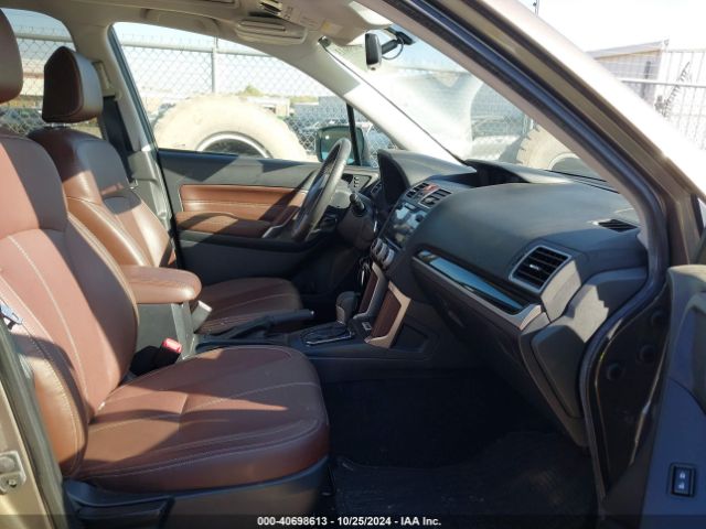 JF2SJAWCXHH565609 Subaru Forester 2.5i Touring