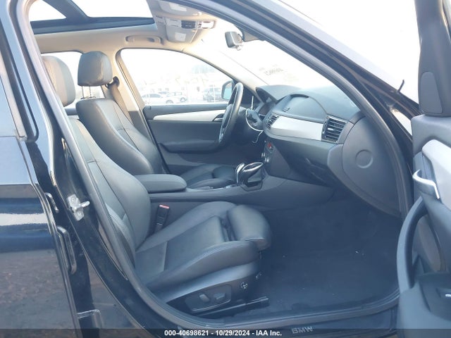 BMW X1 Xdrive28i 2014 WBAVL1C54EVR94167 Image 5