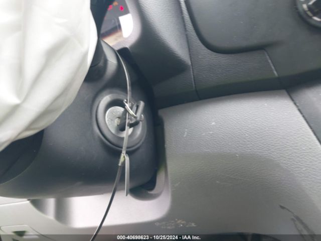 3N6CM0KN0JK698885 Nissan Nv200 S