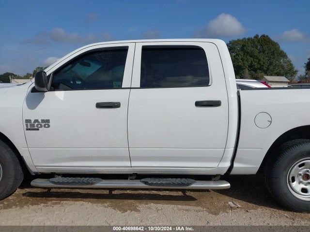 3C6RR6KG6MG563279 RAM 1500 Classic Tradesman  4x2 5'7 Box