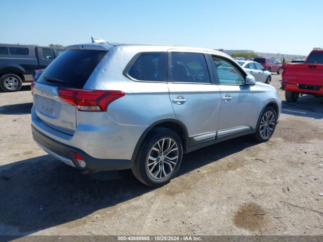 JA4AD3A38HZ041027 Mitsubishi Outlander Se/sel