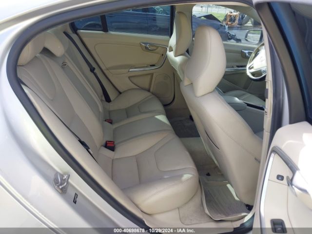 YV140MFK0F2338233 Volvo S60 T5 Drive-e Premier
