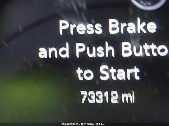 2C3CCAGG2HH567240 Chrysler 300 300s Awd