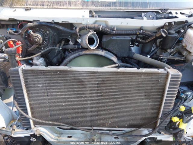 1GCWGAFPXN1220229 Chevrolet Express Cargo Rwd 2500 Regular Wheelbase Wt