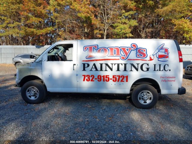 1GCWGAFPXN1220229 Chevrolet Express Cargo Rwd 2500 Regular Wheelbase Wt