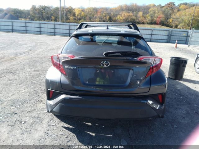 NMTKHMBXXJR007571 Toyota C-hr Xle Premium