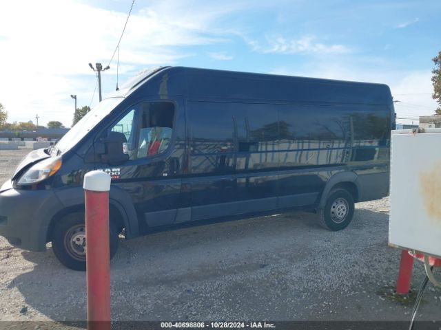 3C6URVJG9JE160071 RAM Promaster 3500 Cargo Van High Roof 159 Wb Ext