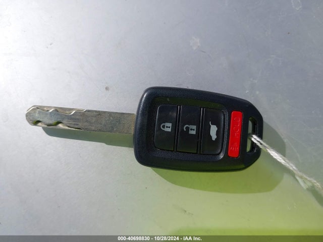 Honda CR-V LX 2019 2HKRW6H32KH220852 Image 11
