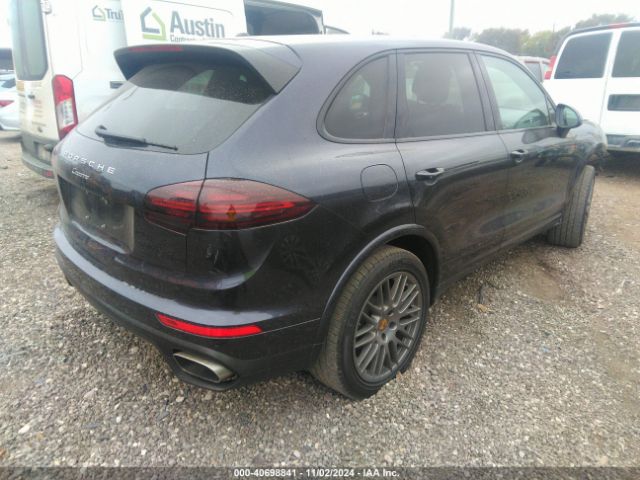 2018 PORSCHE CAYENNE WP1AA2A29JKA05036 Photo 3
