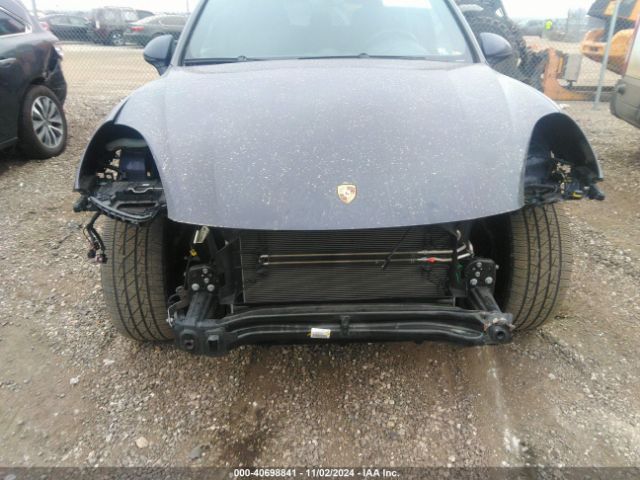 2018 PORSCHE CAYENNE WP1AA2A29JKA05036 Photo 5