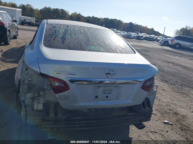 Nissan Altima 2.5 S 2018 1N4AL3AP9JC190783 Image 17