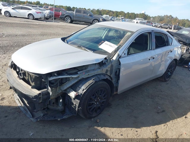 Nissan Altima 2.5 S 2018 1N4AL3AP9JC190783 Image 2