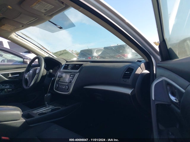 Nissan Altima 2.5 S 2018 1N4AL3AP9JC190783 Image 5