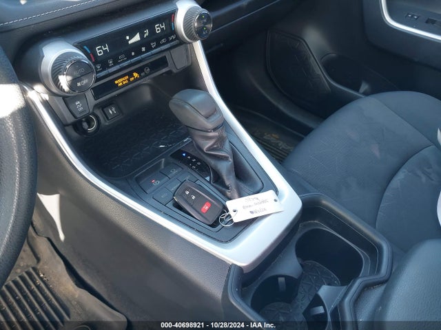 Toyota Rav4 Xle 2019 JTMW1RFV9KD509837 Image 11