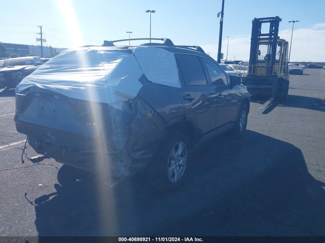 Toyota Rav4 Xle 2019 JTMW1RFV9KD509837 Image 4