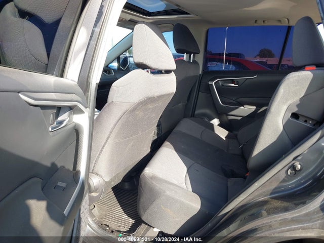 Toyota Rav4 Xle 2019 JTMW1RFV9KD509837 Image 8