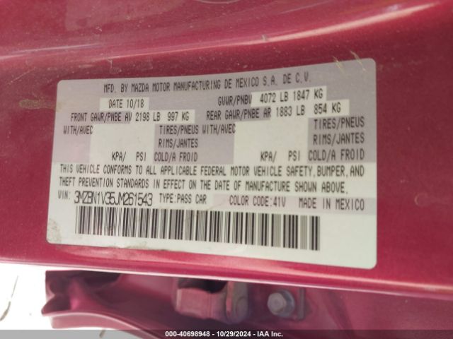 3MZBN1V35JM261543 Mazda Mazda3 Touring