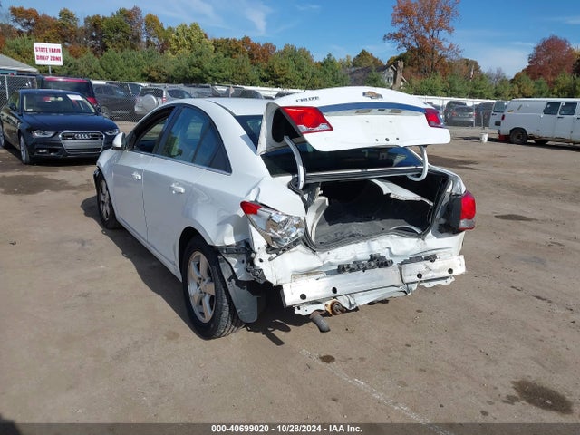 Chevrolet Cruze 1lt Auto 2014 1G1PC5SB3E7255380 Image 3