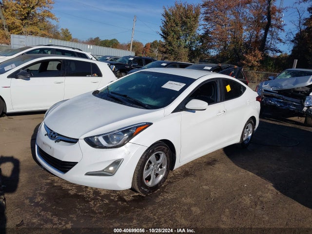 Hyundai ELANTRA SE 2015 5NPDH4AE7FH556197 Image 2